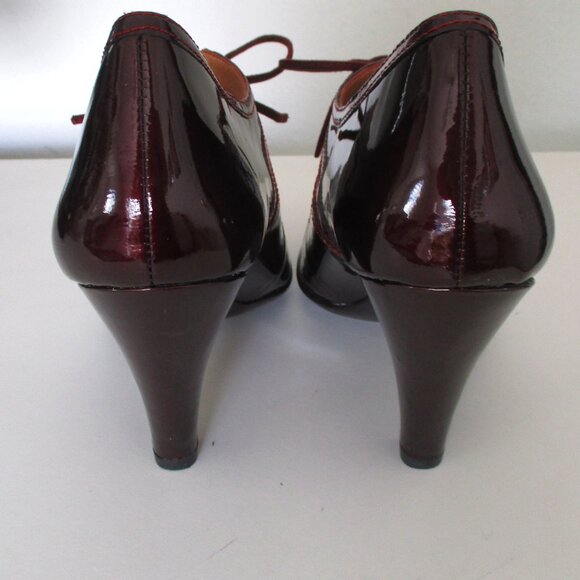 Sofft Womens Wine Patent Leather Mary Jane Pump w/3.5" Heel NWOB - Size 7.5N - Picture 7 of 8